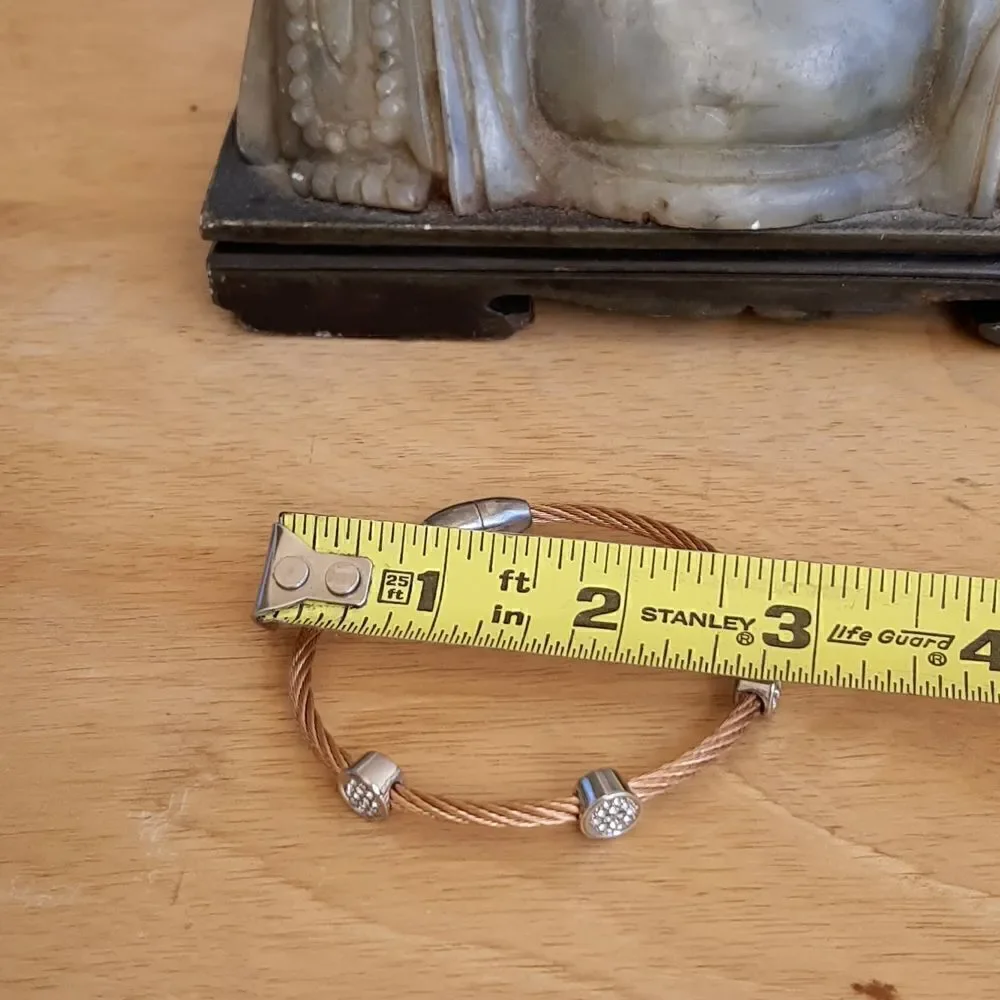Vintage gold toned and crystal bangle bracelet